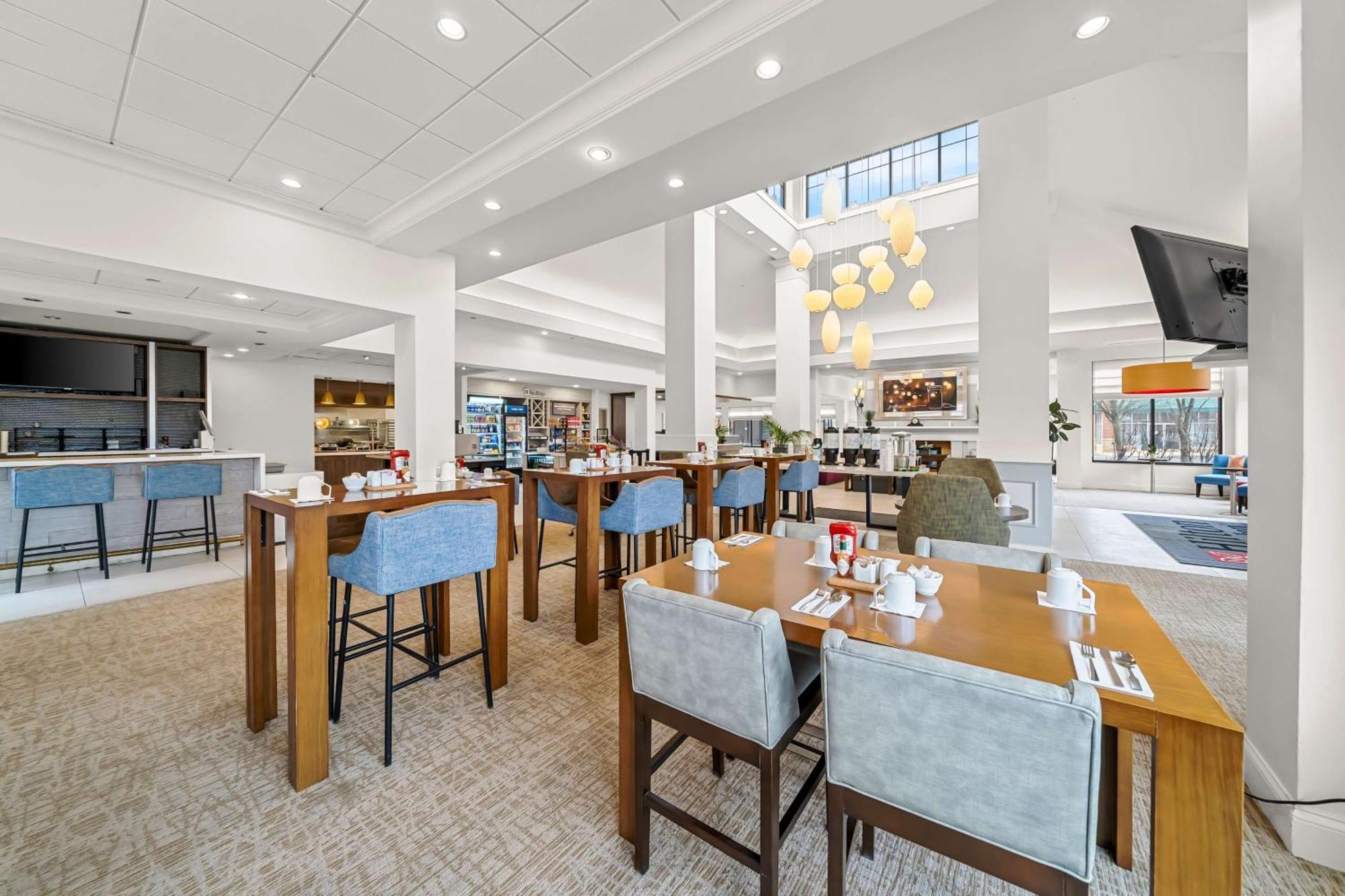Hilton Garden Inn Плимут Экстерьер фото